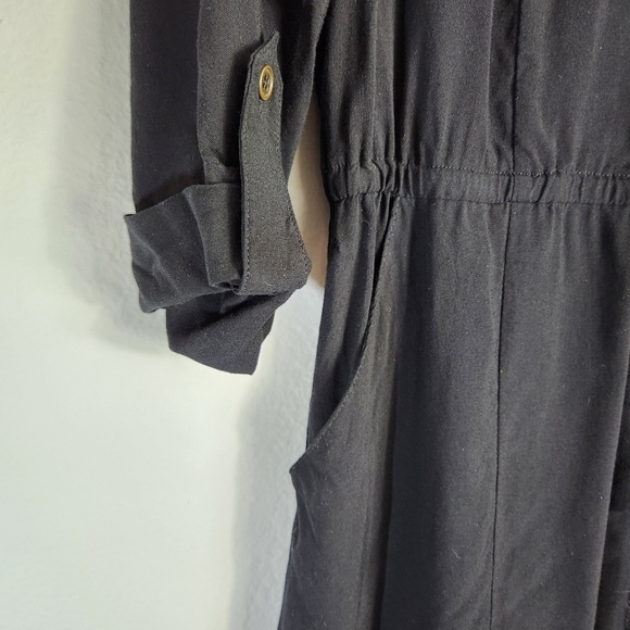 Modcloth Womens Black So Field With Joy Roll Tab Sleeve Romper-Size L - Picture 5 of 12
